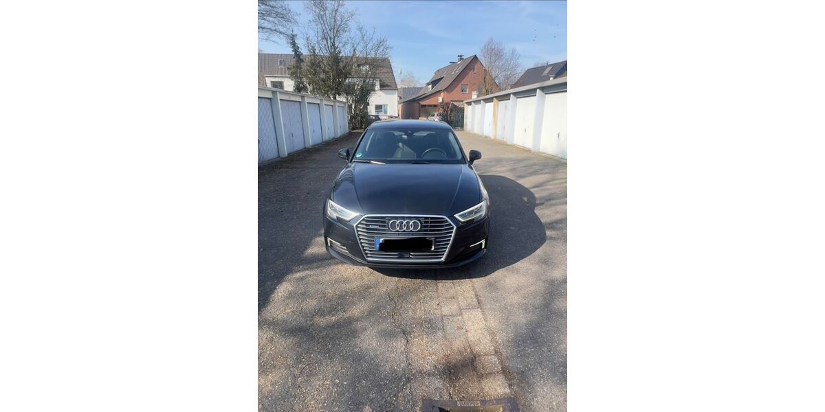 Audi A3 170.000 km 14.900 &euro; Leverkusen 51371
