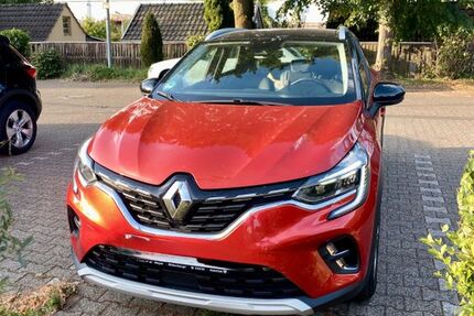 Renault Captur 71.500 km 15.700 &euro; Düsseldorf 40211