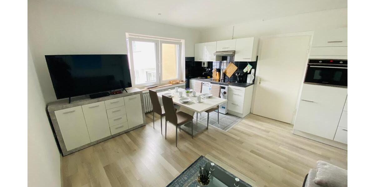D-Zoo, möbl. 2 Zi. Whg., ruhig, ca. 40qm Wfl. + Keller (1.550EUR warm inkl. Strom + I-Net) - Etagenwohnung Düsseldorf Düsseltal | Angebot:27017831