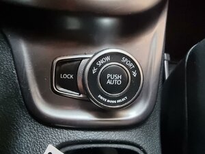 Suzuki Vitara 1.4 Comfort+ 4x4 Pano Alu Schutzleisten 67.706 km 16.190 € HAAN 42781