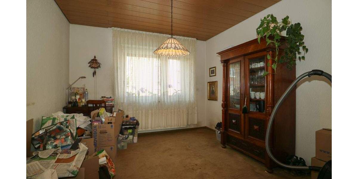 Stadthaus wartet auf neuen Glanz! 6 zimmer