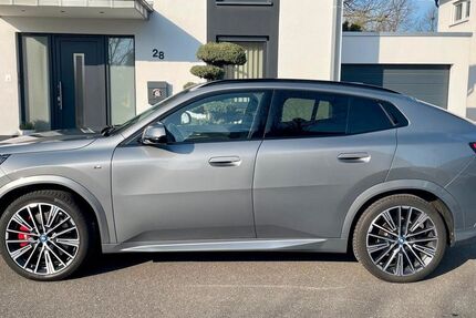 BMW iX2 19.500 km 47.200 &euro; Köln 50859