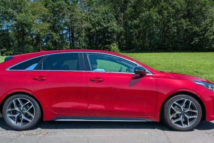 Kia pro ceed / ProCeed 111.000 km 19.000 &euro; Köln 50823