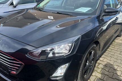 Ford Focus 114.000 km 12.580 &euro; Düsseldorf 40549