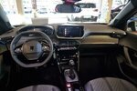 Peugeot 2008 Allure Klimaautom. Alu Allwetter Android Appl 14.715 km 18.480 &euro; HAAN 42781