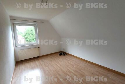 BIGKs: Suhl am Klinikum: 2-3-Zimmer Wohnung,separate Küche (-;)