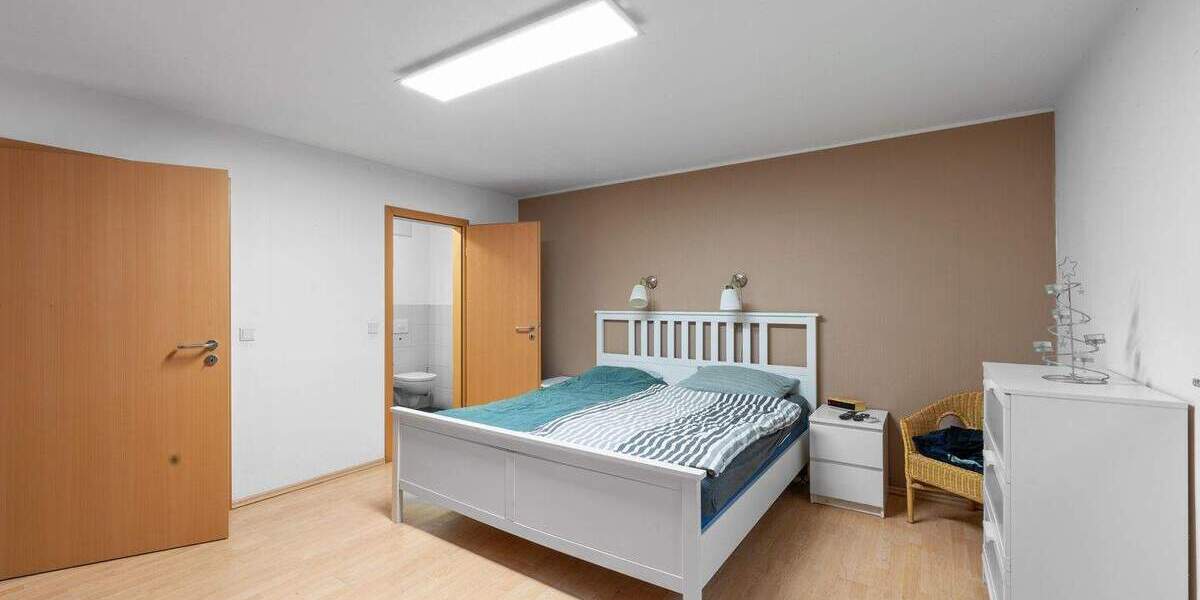 Etagenwohnung Langenfeld Richrath - 4 Zimmer, 128 m&sup2;, 540.000&euro; | Angebot:25111916