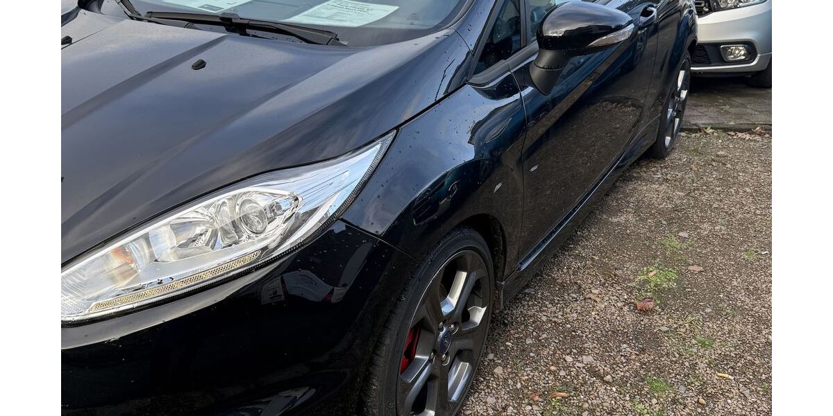 Ford Fiesta 35.000 km 15.450 € Bergisch Gladbach 51427