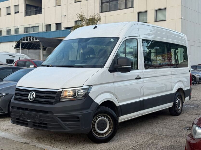 VW Crafter 131.000 km 32.490 € Köln 51105