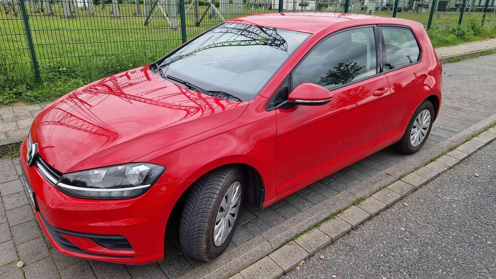 VW Golf 130.000 km 8.000 &euro; Solingen 42697