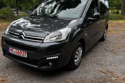 Citroen Berlingo 88.000 km 8.950 &euro; Mettmann 40822