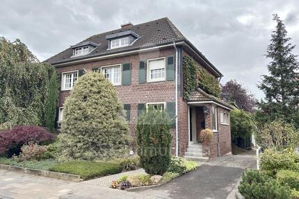 Charmante Maisonette-Wohnung mit Einbauküche in Bergheim-Mitte. 2 zimmer