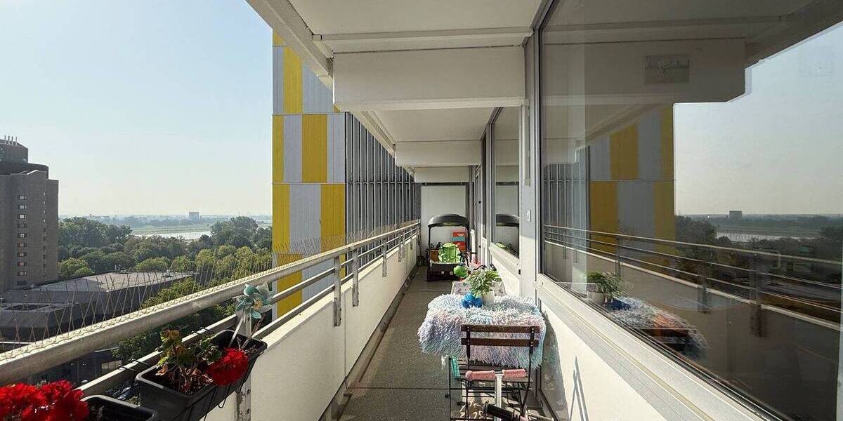 Etagenwohnung Neuss Hammfeld - 3 Zimmer, 89 m&sup2;, 319.000&euro; | Angebot:25661583