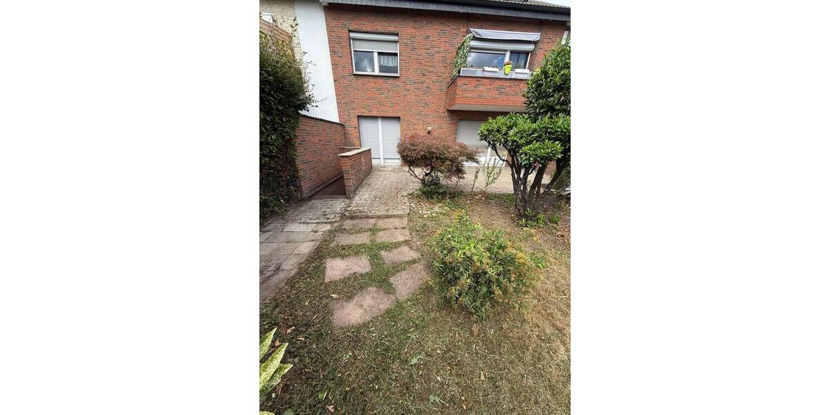 Charmantes Dreifamilienhaus in bester Lage von Baumberg. 9 zimmer