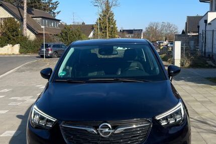 Opel Crossland (X) 88.019 km 10.750 &euro; Düsseldorf 40595