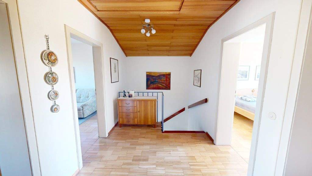 Erftstadt-Lechenich! Familienideales Reihenmittelhaus mit großem Gartenareal in beliebter, ruhiger Wohnlage! (LK 4800) 5 zimmer