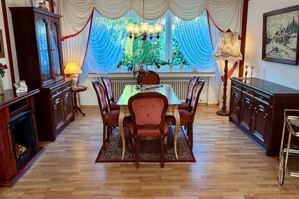 Haus Niederkassel - 5.5 Zimmer, 135 m&sup2;, 430.000&euro; | Angebot:27094947