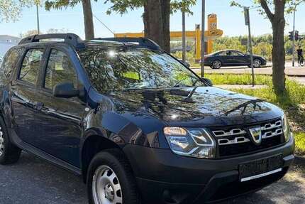 Dacia Duster 80.000 km 6.999 &euro; Köln 51109