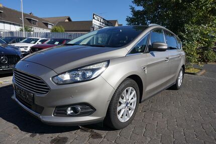 Ford S-Max 207.000 km 9.890 &euro; Troisdorf 53840