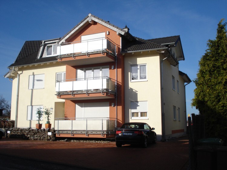 Bornheim - Brenig schöne 3-Zimmerwohnung mit Balkon ab 01.11.2025 oder nach Vereinbarung 3 zimmer