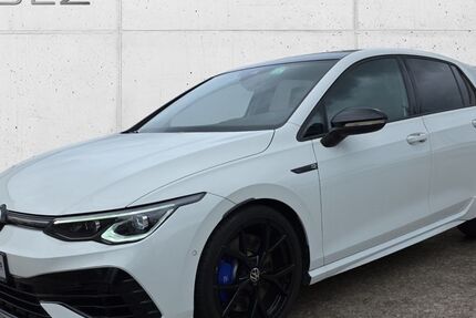 VW Golf 19.774 km 40.990 € Pulheim-Brauweiler 50259