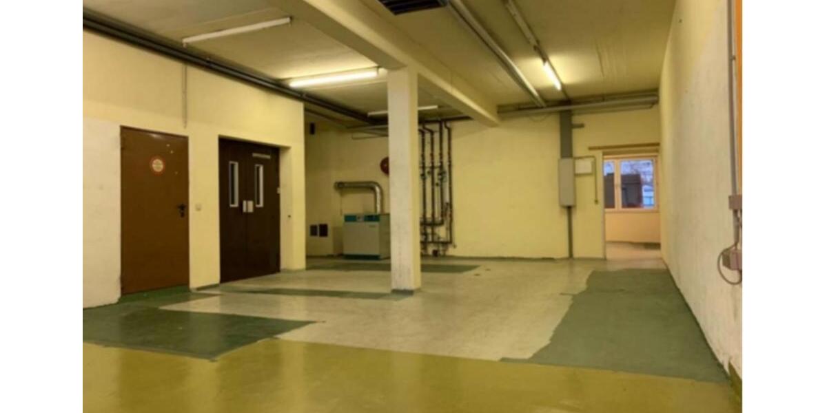 Gewerbehalle zur Miete zimmer