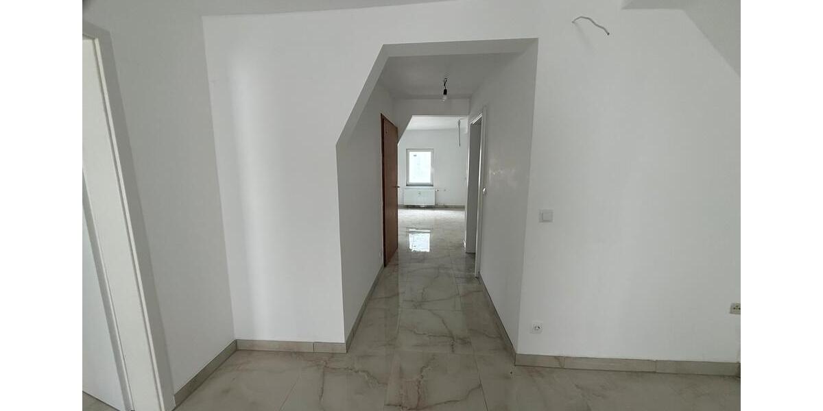 Etagenwohnung Leverkusen Opladen - 3 Zimmer, 80 m&sup2;, 1.200&euro; | Angebot:26227614