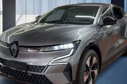 Renault Megane E-TECH 1.438 km 35.960 &euro; Köln 50939