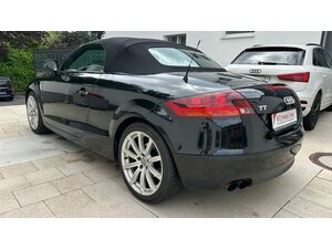 Audi TT Coupe/Roadster 2.0 TFSI Roadster 155.400 km 9.699 &euro; Troisdorf 53844