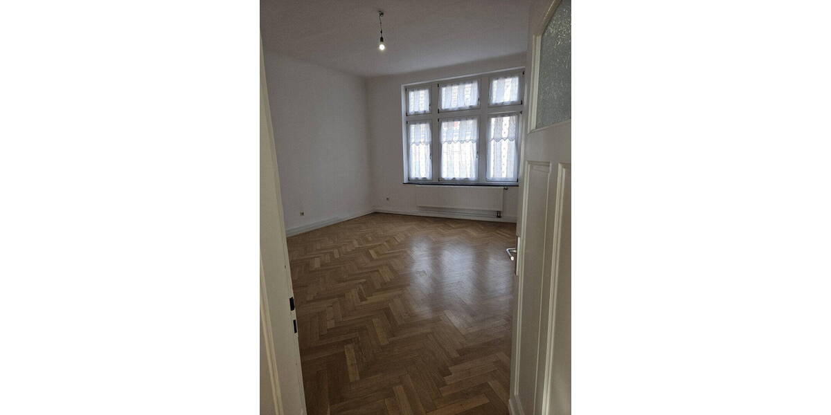 Etagenwohnung Leverkusen Wiesdorf Wiesdorf - 4 Zimmer, 150 m&sup2;, 1.395&euro; | Angebot:26385743