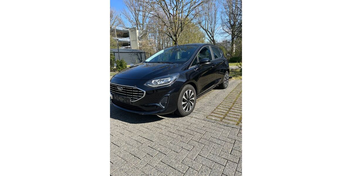 Ford Fiesta 88.150 km 11.999 &euro; Frechen 50226