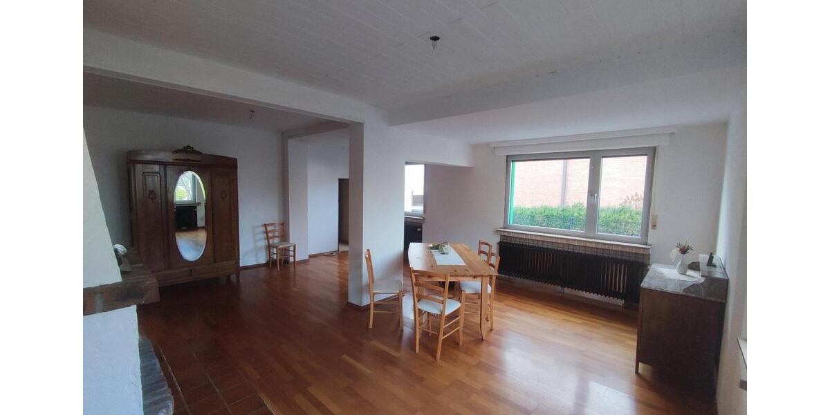 Einfamilienhaus Solingen Aufderhöhe - 5 Zimmer, 148 m&sup2;, 1.150&euro; | Angebot:26326630