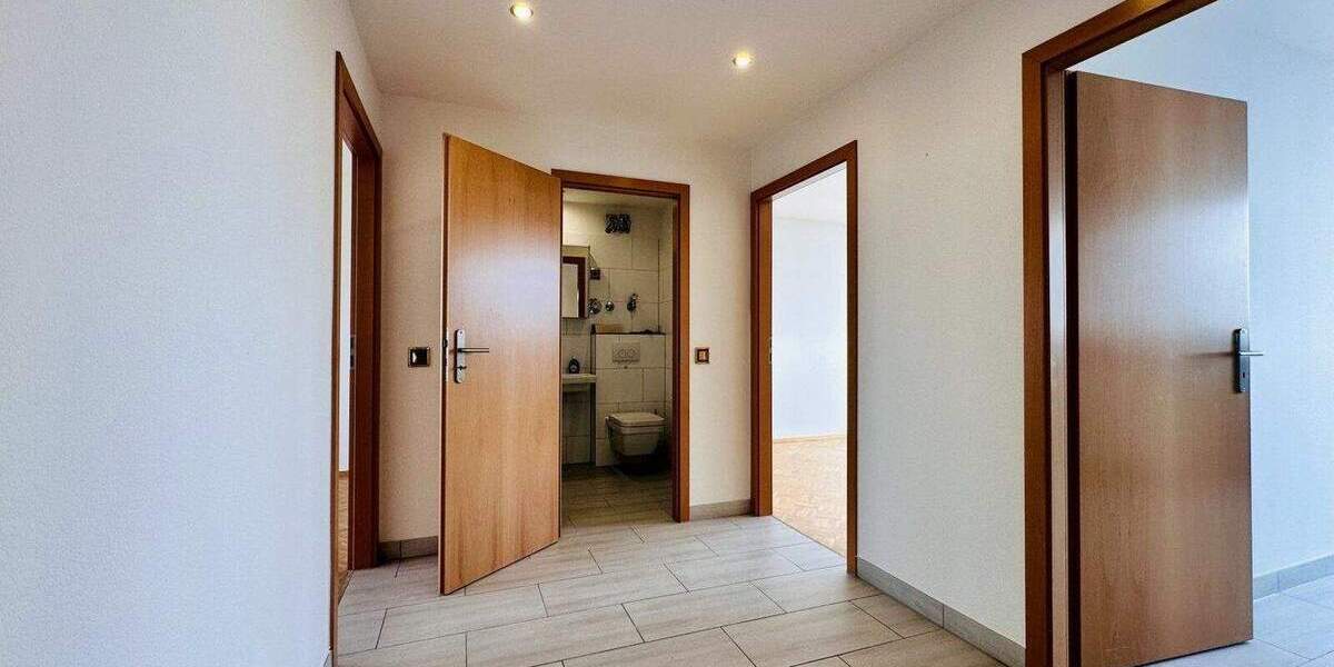 Erstbezug nach Renovierung: 4-Zimmerwohnung inklusive Zusatzapartment zu vermieten 4 zimmer