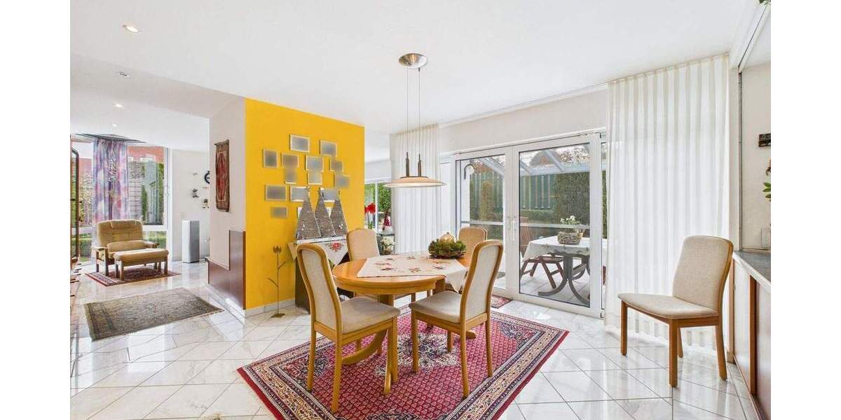 Äußerst gepflegtes Architektenhaus mit Doppelgarage im beliebten Erftstadt-Bliesheim! 5 zimmer