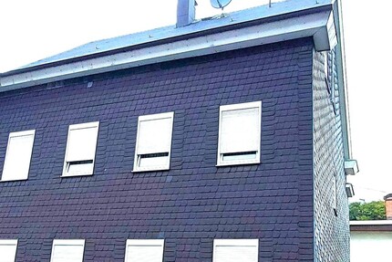 5 Fam.- Haus in Remscheid – Süd mit Carport zimmer