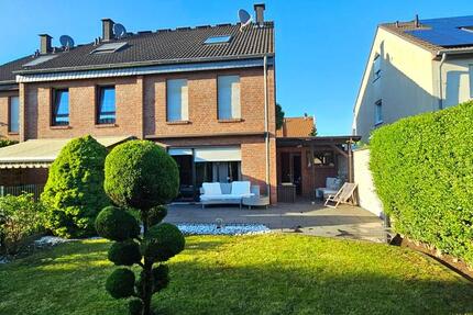 Schönes Einfamilienhaus mit Garage und 2 Stellplätzen 5 zimmer