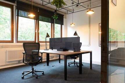 Ihr geschäftliches Zuhause mit Panoramablick in Flughafennähe - All-in-Miete zimmer