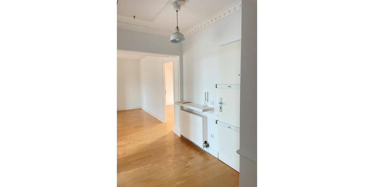 Wunderschöne helle Wohnung mit traumhafter Dachterrasse 3 zimmer