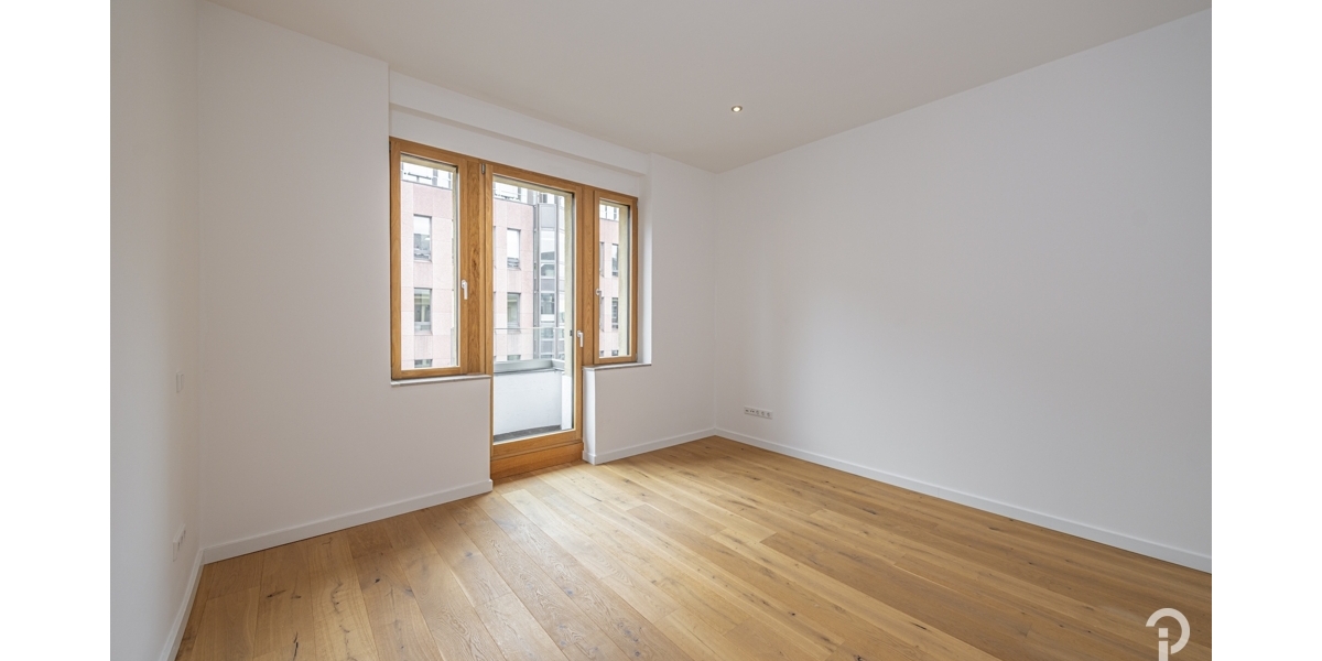 Repräsentative, hochwertige 3 Zimmer-Wohnung mit großer Dachterrasse im Herzen Düsseldorfs. - Etagenwohnung Düsseldorf | Angebot:27008401