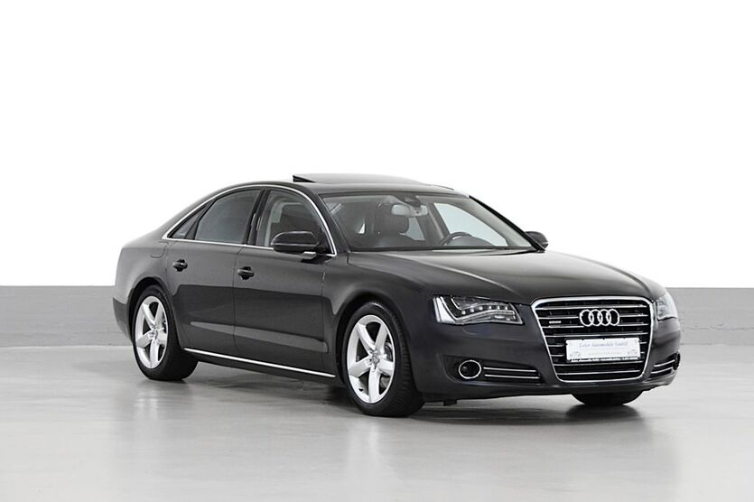Audi A8 65.153 km 28.990 € Düsseldorf 40597