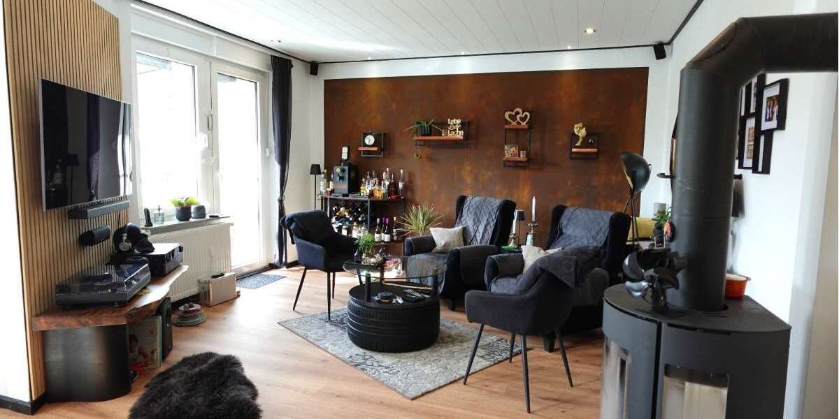 Etagenwohnung Solingen Central - 3 Zimmer, 100 m&sup2;, 339.000&euro; | Angebot:26967572