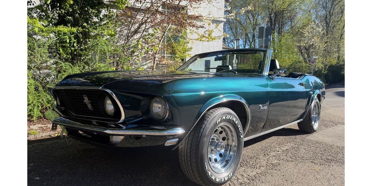 Ford Mustang 36.000 km 45.000 &euro; Solingen 42699