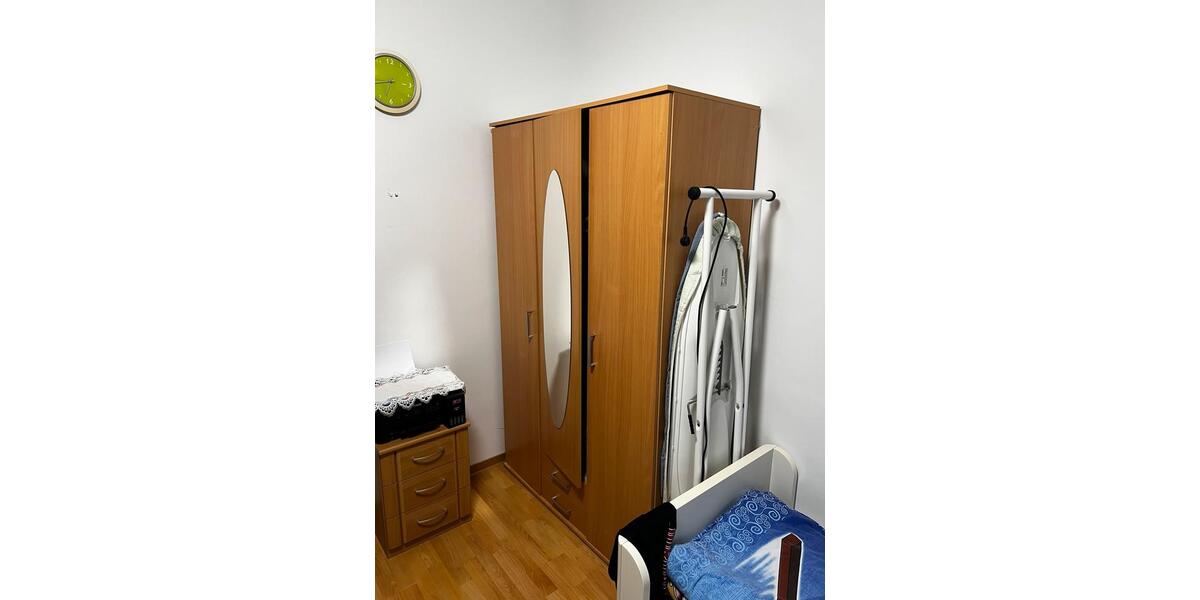 ⚠️WG ZIMMER AUF ZEIT⚠️ 4 zimmer