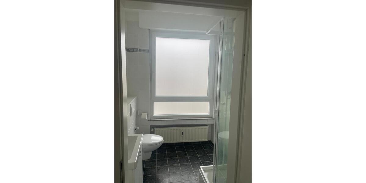 Schöne 2-Zimmer-Wohnung in Top-Lage von Neuss-Reuschenberg zimmer