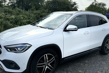Mercedes-Benz GLA-Klasse 77.300 km 32.900 € Köln 50667