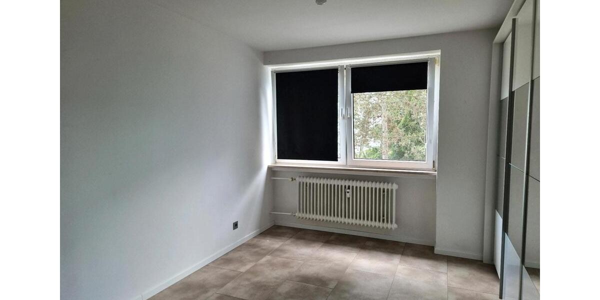 Etagenwohnung Langenfeld (Rheinland) - 4 Zimmer, 98 m&sup2;, 301.000&euro; | Angebot:26967538