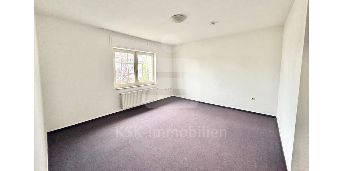 Charmante Maisonette-Wohnung mit Einbauküche in Bergheim-Mitte. 2 zimmer
