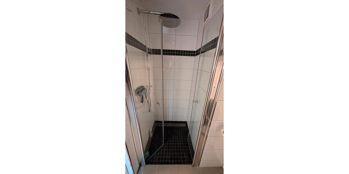 Etagenwohnung Solingen Höhscheid - 3 Zimmer, 84 m&sup2;, 275.000&euro; | Angebot:27629403