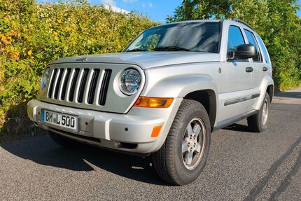 Jeep Cherokee 112.115 km 7.500 € Brühl 50321