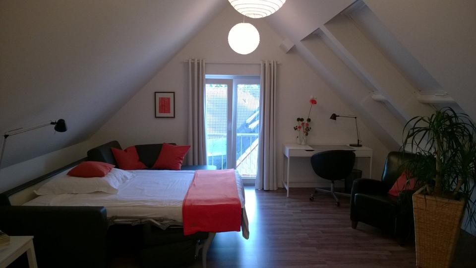 Dachgeschoßwohnung Düsseldorf Stadtbezirk 8 - 1 Zimmer, 35 m&sup2;, 650&euro; | Angebot:25612762